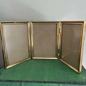Vintage Trifold Picture Frame Gold Tone Folding Frame 5x7 Photo Display Frame